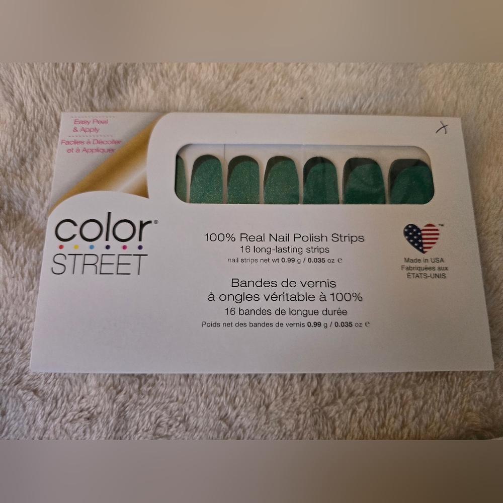 ✨ Color Street 100% Real Nail Polish Strips ✨Color: Feeling Pine